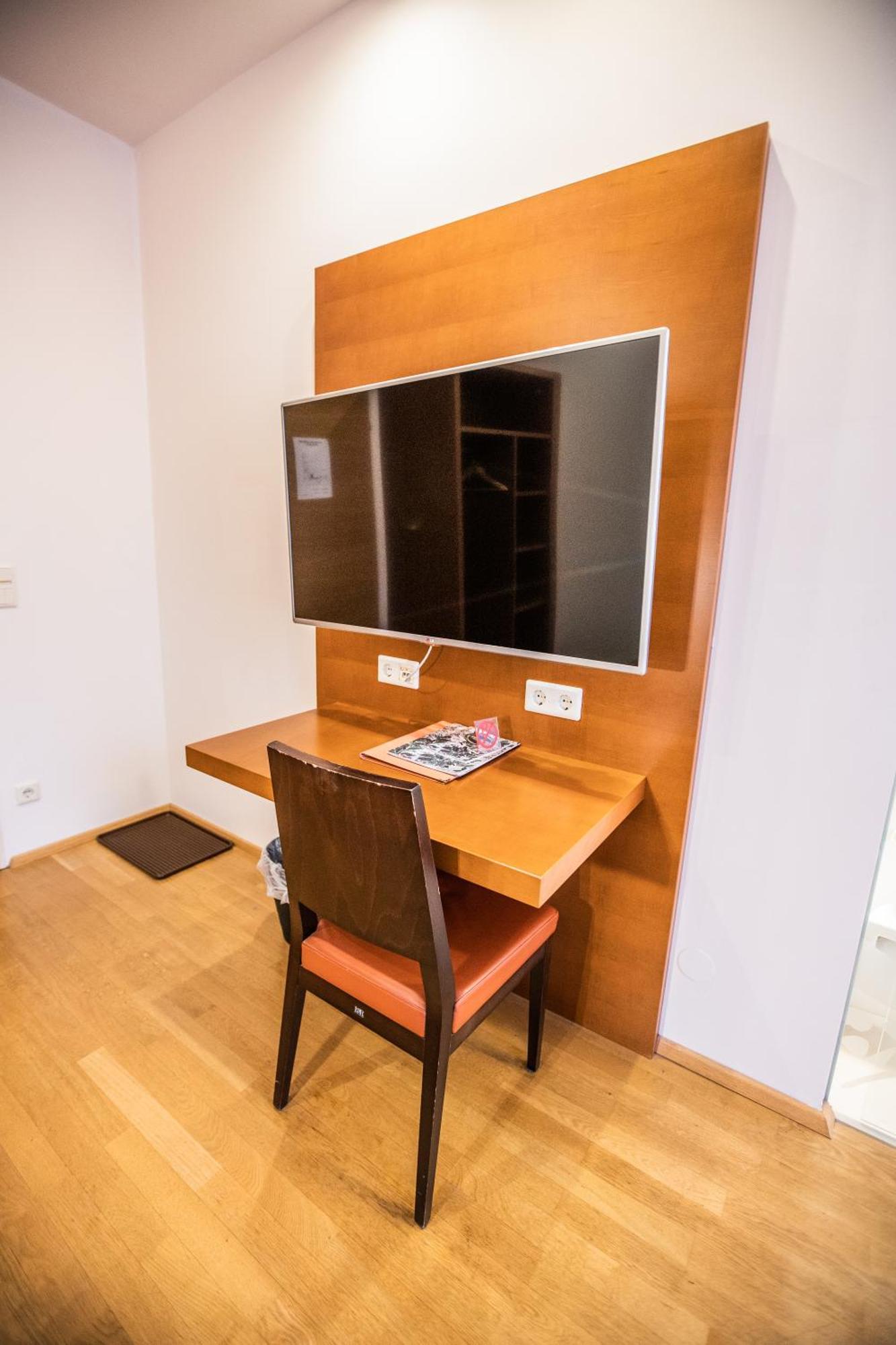 Hotel Stadt Wien Bad Schallerbach Extérieur photo