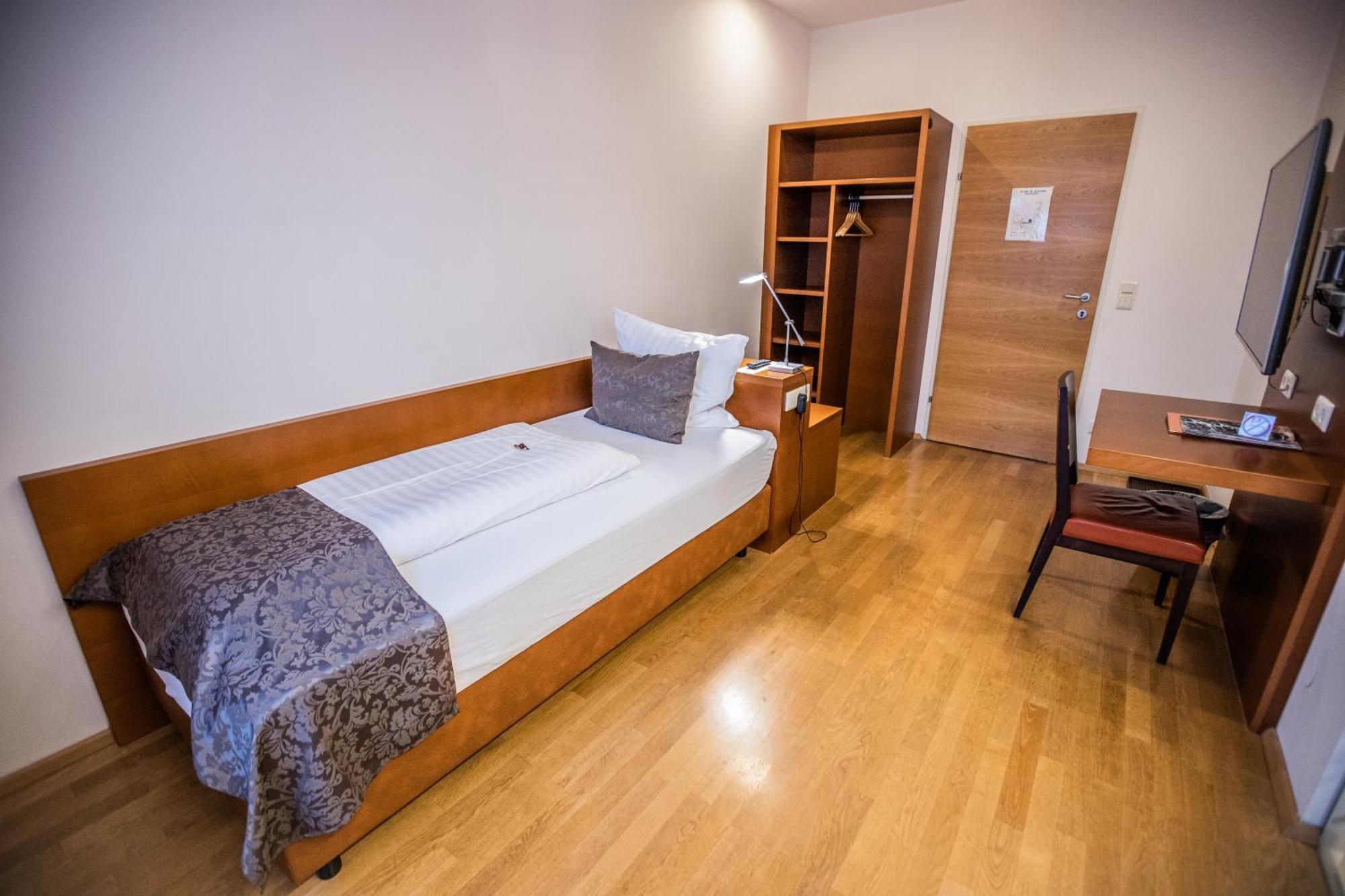 Hotel Stadt Wien Bad Schallerbach Extérieur photo